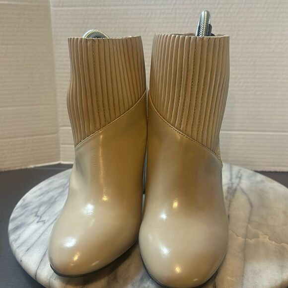 Calvin Klien ankle boots - Picture 1 of 7